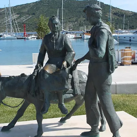 アパート Amalija *